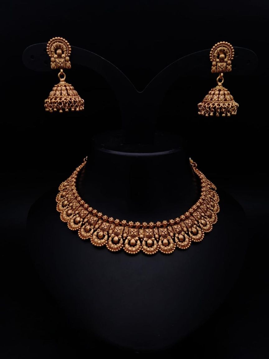 NECKLASE SET IN POLKI (GOLD POLISH) STYLE | DESIGN - 17694