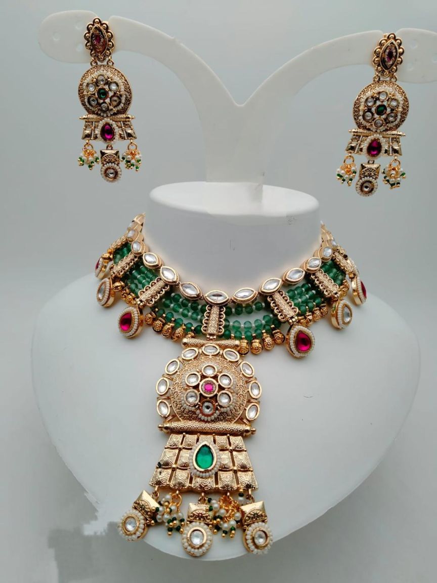 NECKLASE SET IN POLKI (GOLD POLISH) STYLE | DESIGN - 17708