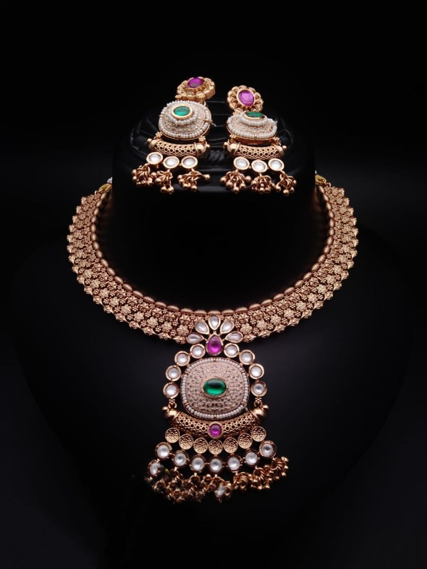 NECKLASE SET IN POLKI (GOLD POLISH) STYLE | DESIGN - 17774