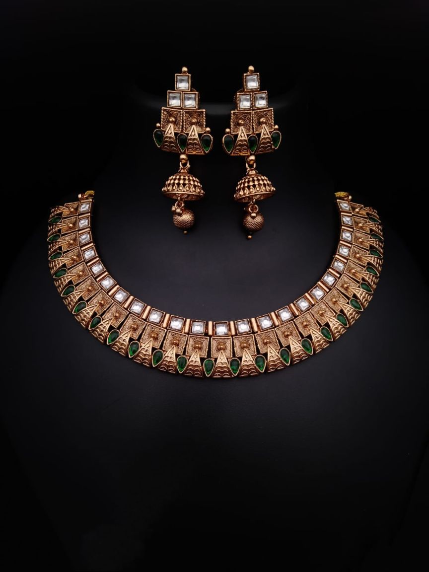 NECKLASE SET IN POLKI (GOLD POLISH) STYLE | DESIGN - 17847