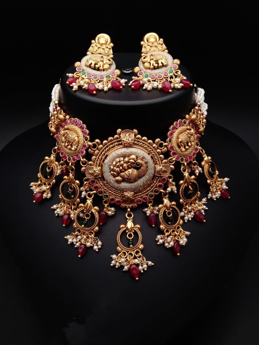 NECKLASE SET IN POLKI (GOLD POLISH) STYLE | DESIGN - 17855