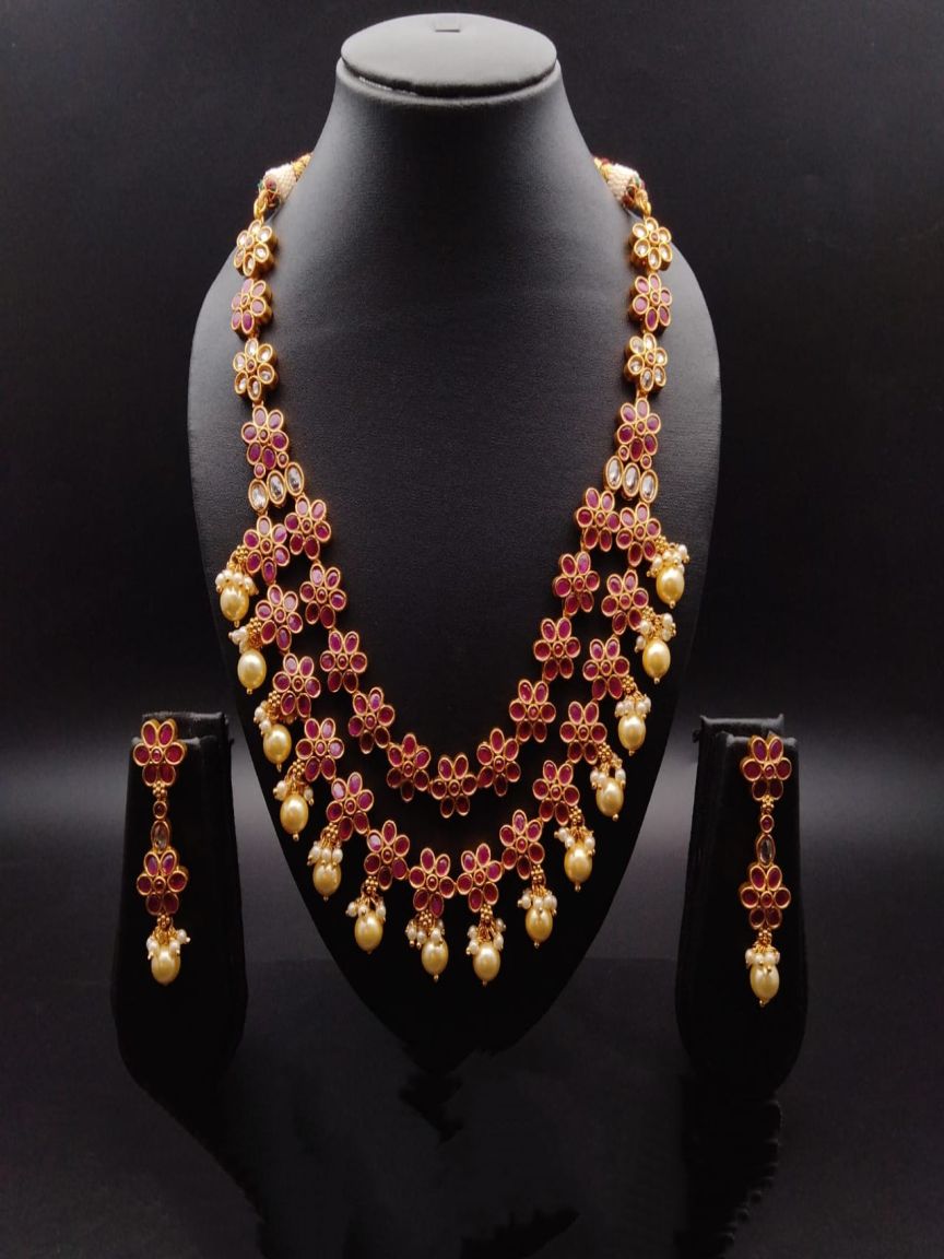NECKLASE SET IN POLKI (GOLD POLISH) STYLE | DESIGN - 17856