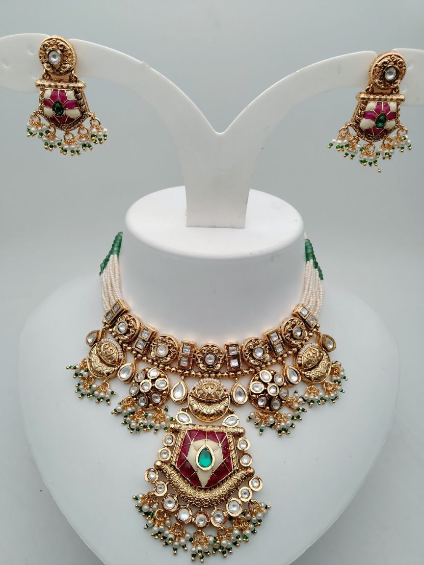 NECKLASE SET IN POLKI (GOLD POLISH) STYLE | DESIGN - 17863