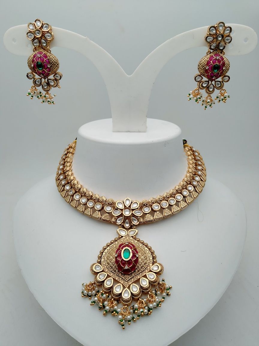 NECKLASE SET IN POLKI (GOLD POLISH) STYLE | DESIGN - 17864
