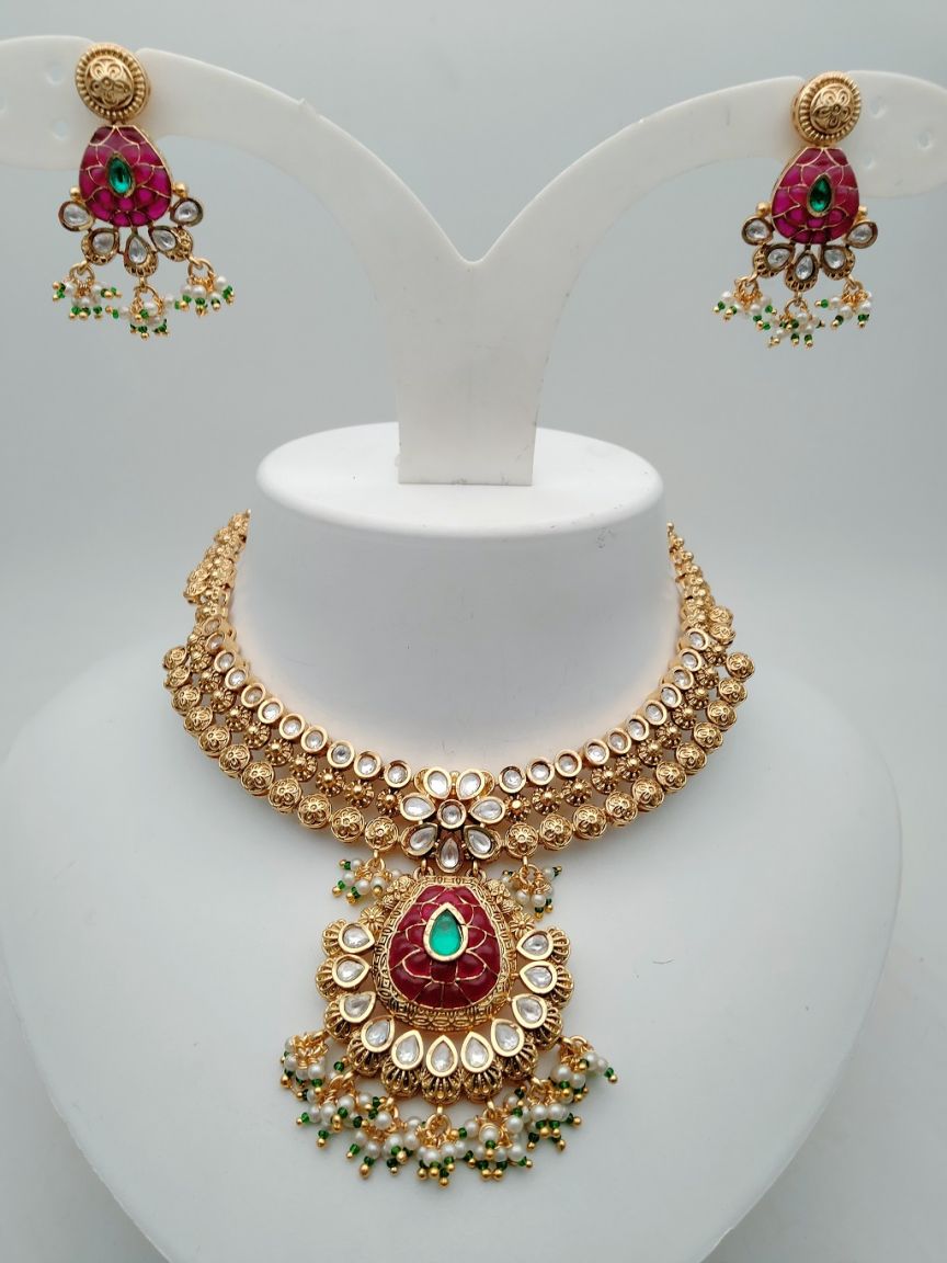 NECKLASE SET IN POLKI (GOLD POLISH) STYLE | DESIGN - 17872