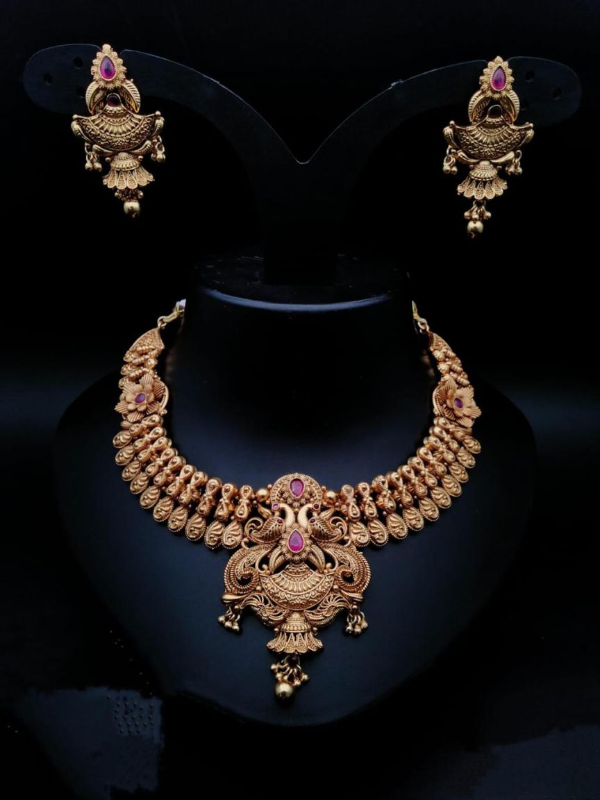 NECKLASE SET IN POLKI (GOLD POLISH) STYLE | DESIGN - 17914