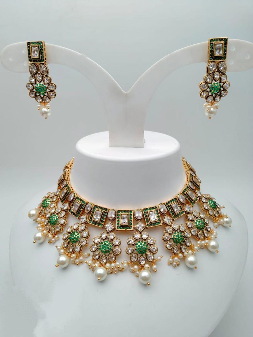 NECKLASE SET IN POLKI (GOLD POLISH) STYLE | DESIGN - 17994