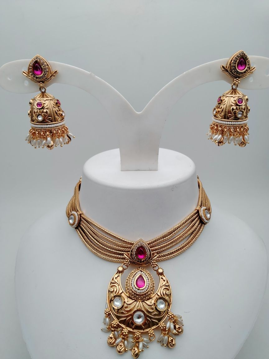 NECKLASE SET IN POLKI (GOLD POLISH) STYLE | DESIGN - 18085