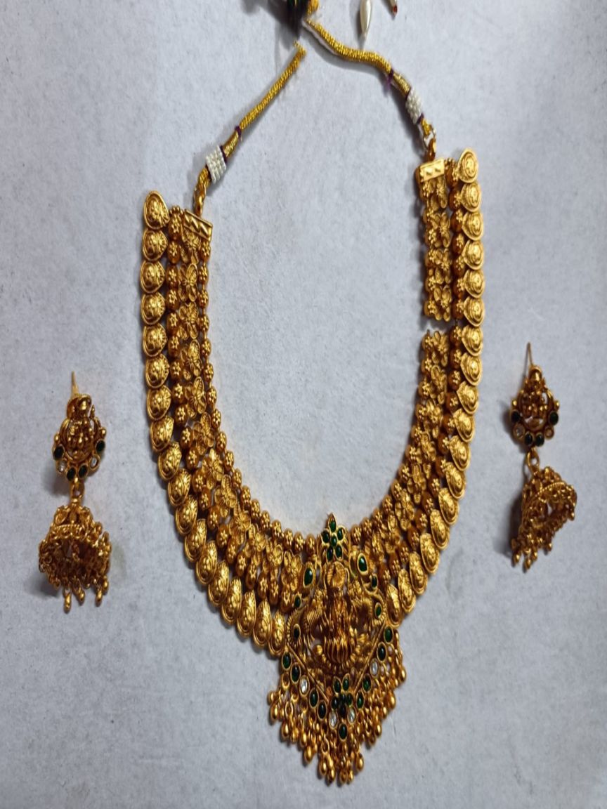 NECKLASE SET IN POLKI (GOLD POLISH) STYLE | DESIGN - 18097