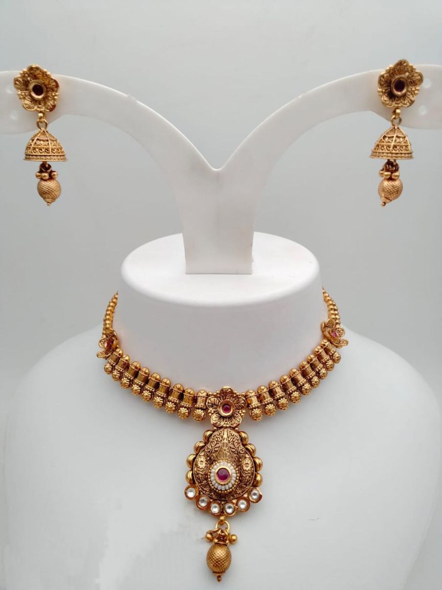 NECKLASE SET IN POLKI (GOLD POLISH) STYLE | DESIGN - 18222