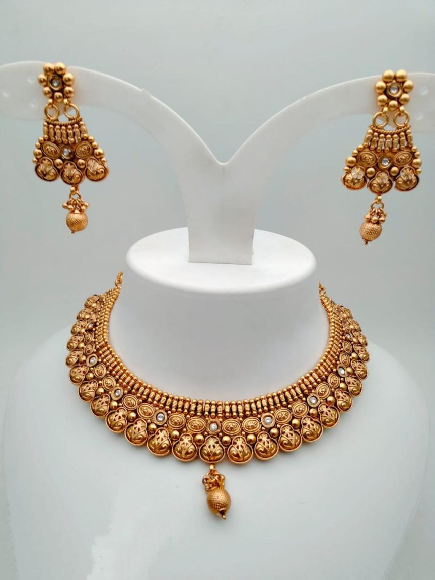 NECKLASE SET IN POLKI (GOLD POLISH) STYLE | DESIGN - 18227