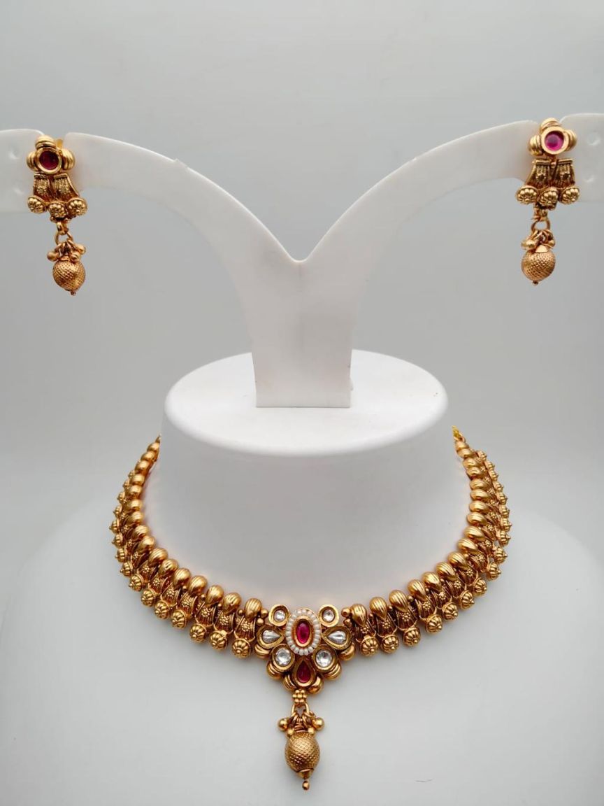 NECKLASE SET IN POLKI (GOLD POLISH) STYLE | DESIGN - 18233