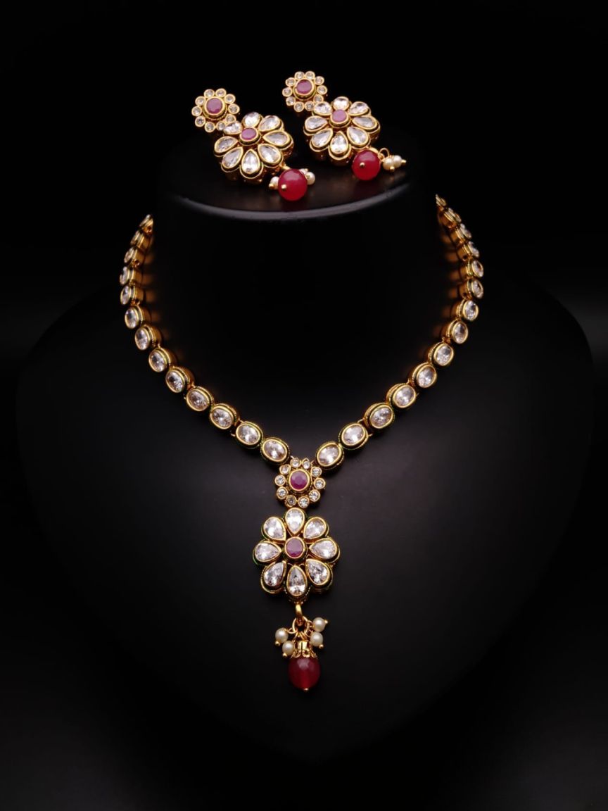 NECKLASE SET IN POLKI (GOLD POLISH) STYLE | DESIGN - 18244