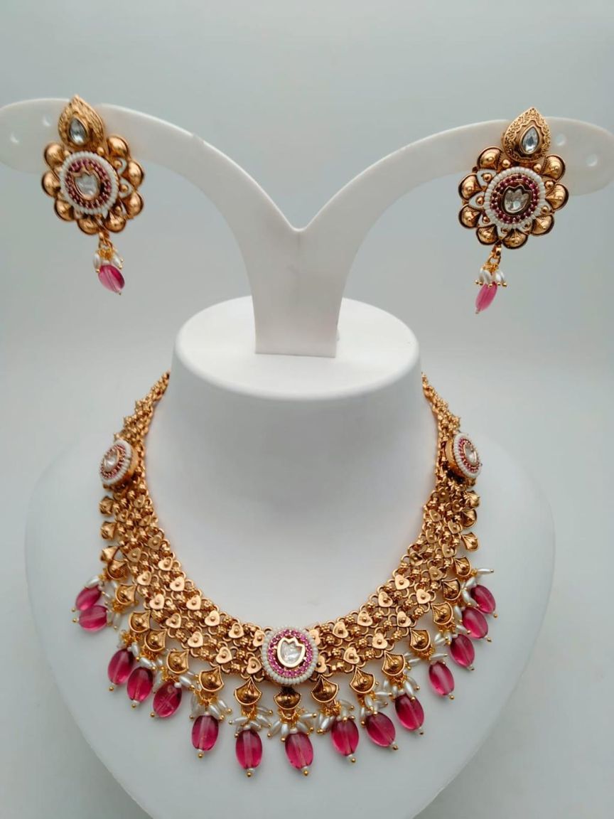 NECKLASE SET IN POLKI (GOLD POLISH) STYLE | DESIGN - 18258