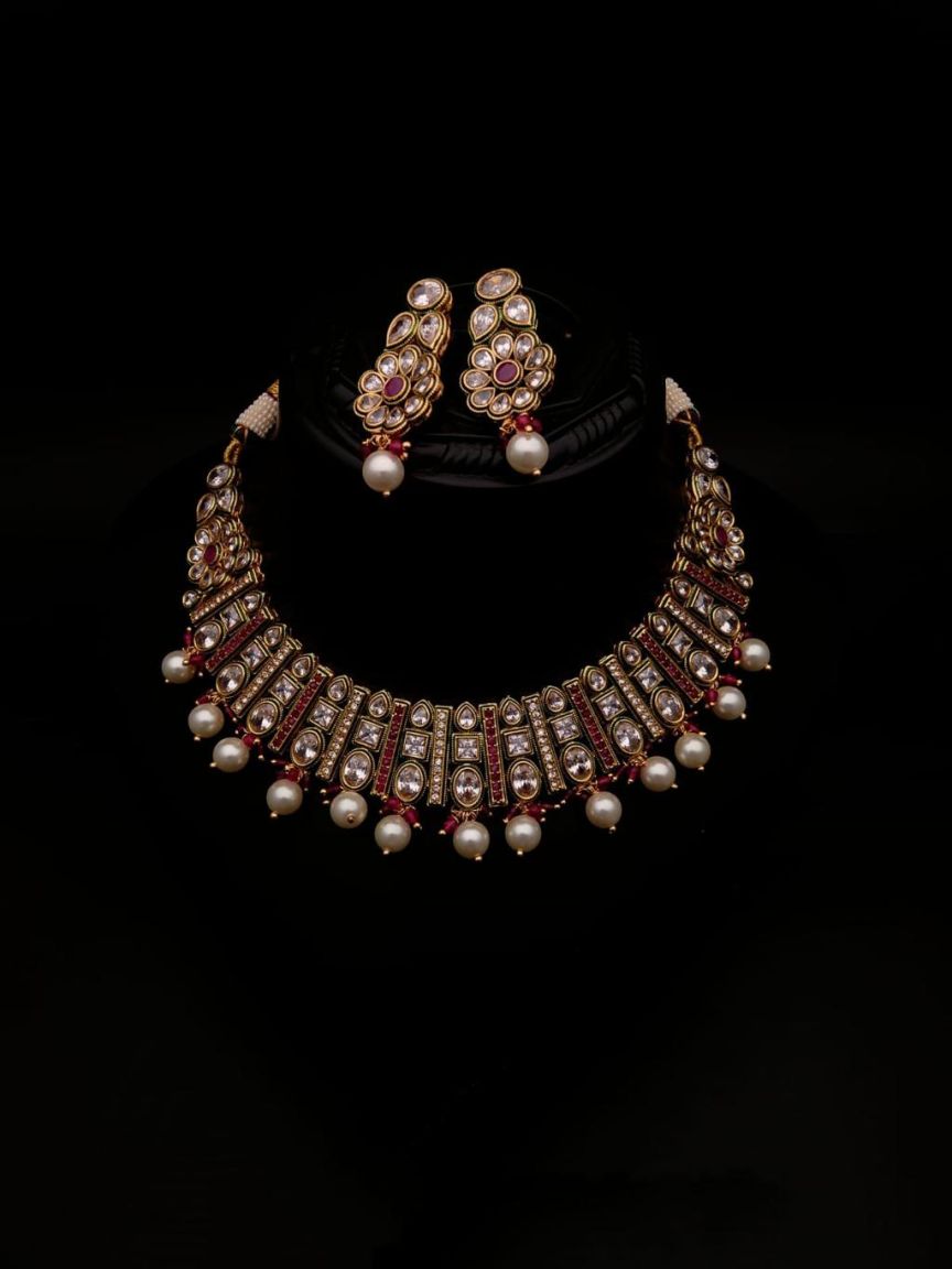 NECKLASE SET IN POLKI (GOLD POLISH) STYLE | DESIGN - 18301