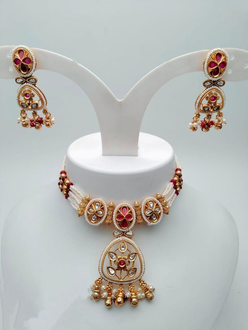 NECKLASE SET IN POLKI (GOLD POLISH) STYLE | DESIGN - 18326