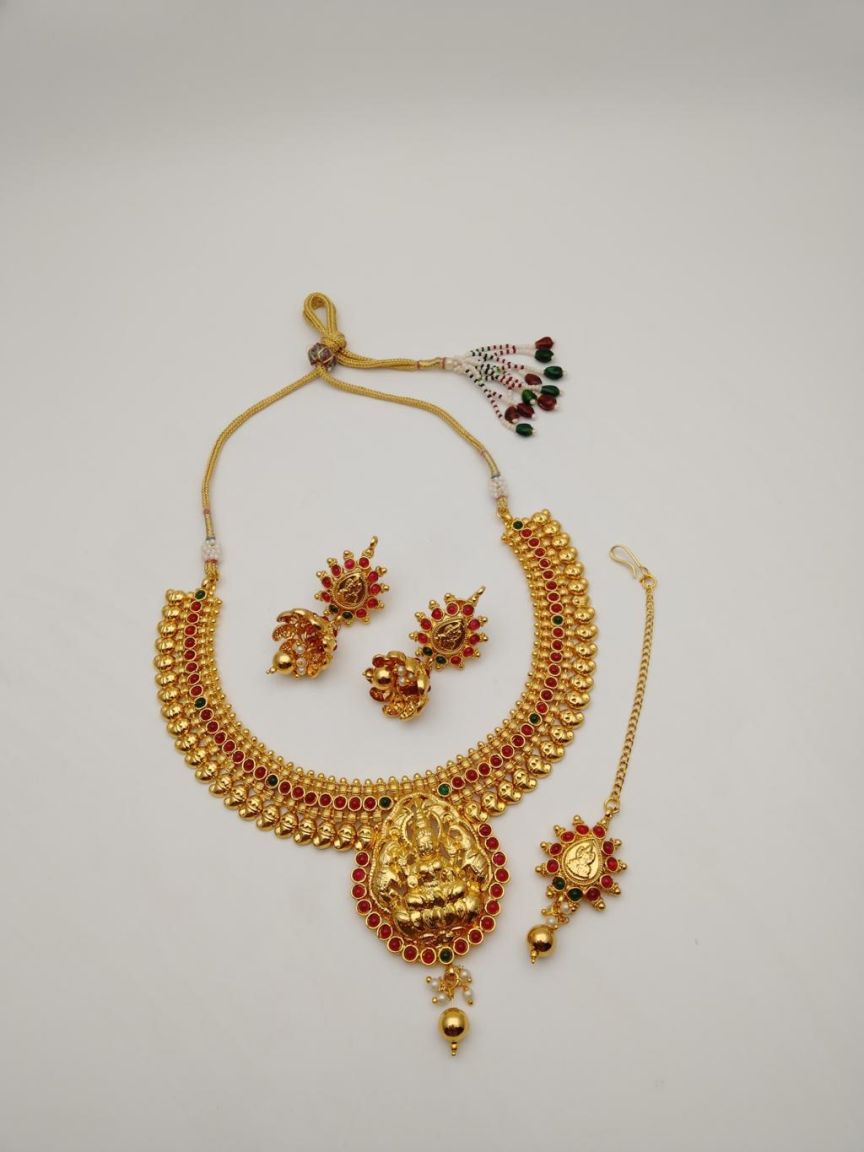 NECKLASE SET IN POLKI (GOLD POLISH) STYLE | DESIGN - 18396