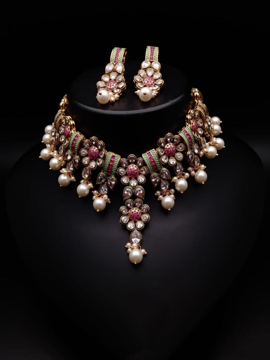 NECKLASE SET IN POLKI (GOLD POLISH) STYLE | DESIGN - 18471