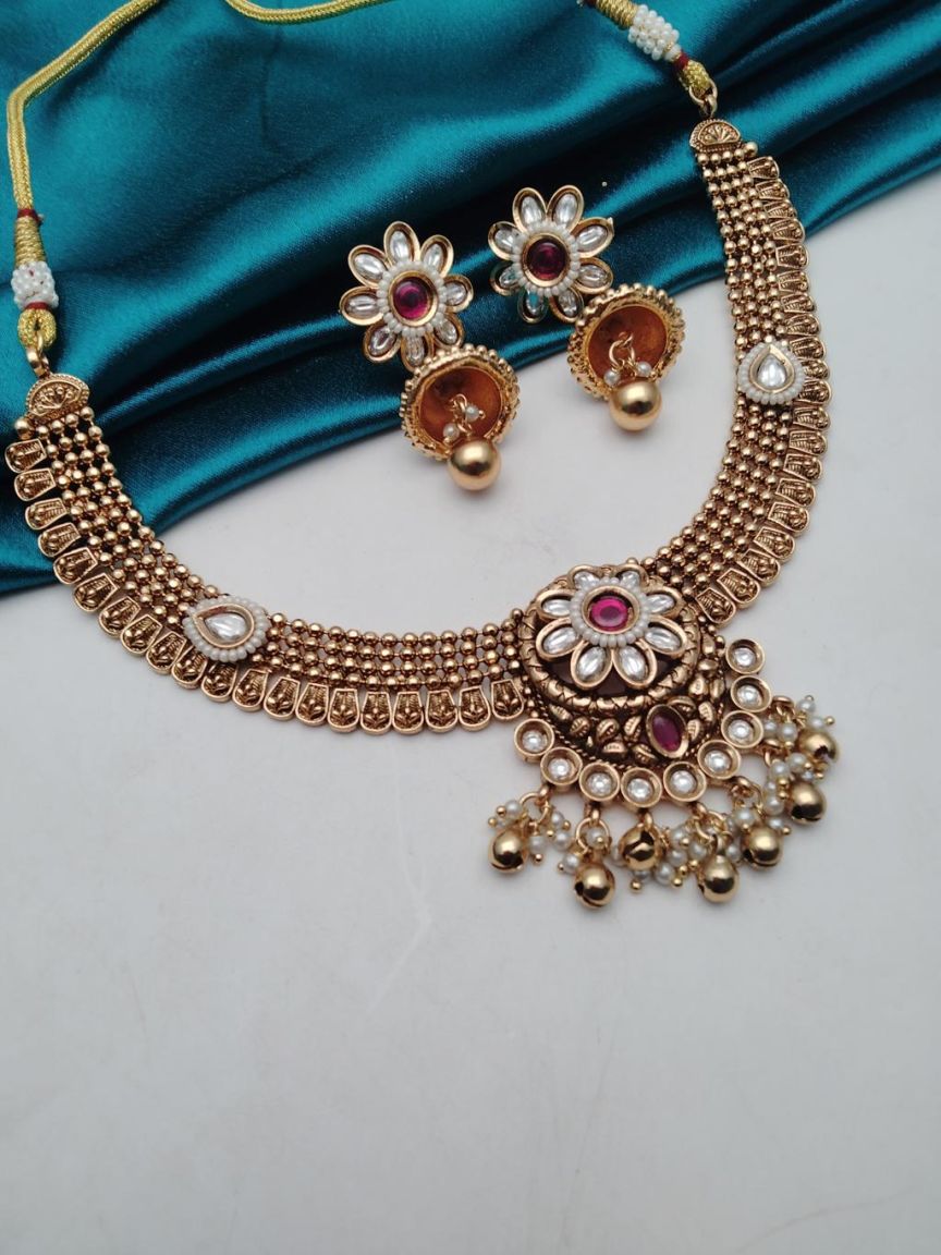 NECKLASE SET IN POLKI (GOLD POLISH) STYLE | DESIGN - 18517