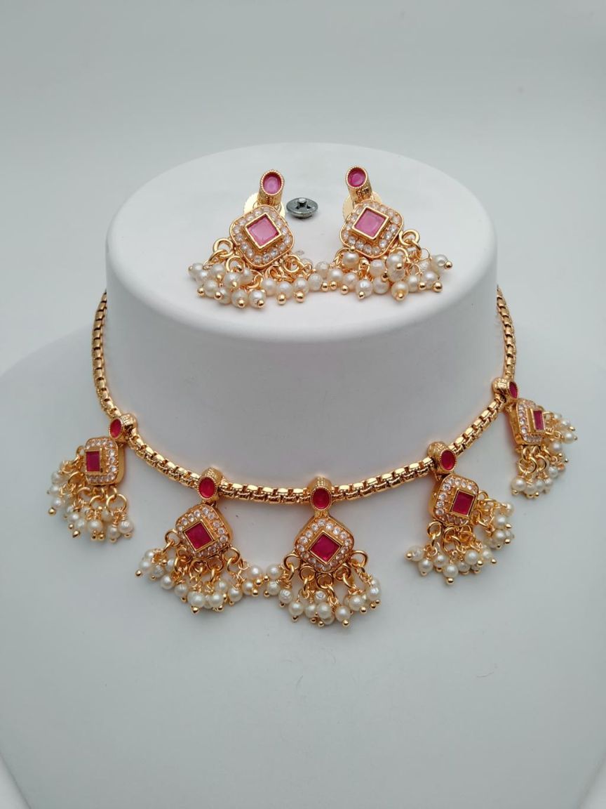 NECKLASE SET IN POLKI (GOLD POLISH) STYLE | DESIGN - 18547