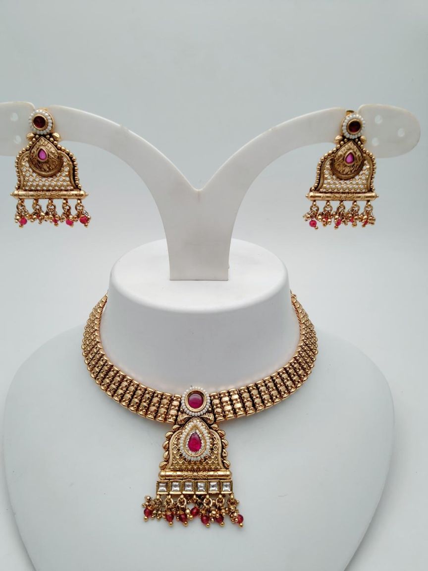 NECKLASE SET IN POLKI (GOLD POLISH) STYLE | DESIGN - 18553
