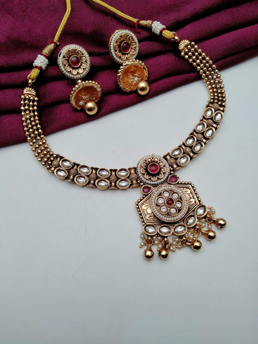 NECKLASE SET IN POLKI (GOLD POLISH) STYLE | DESIGN - 18617