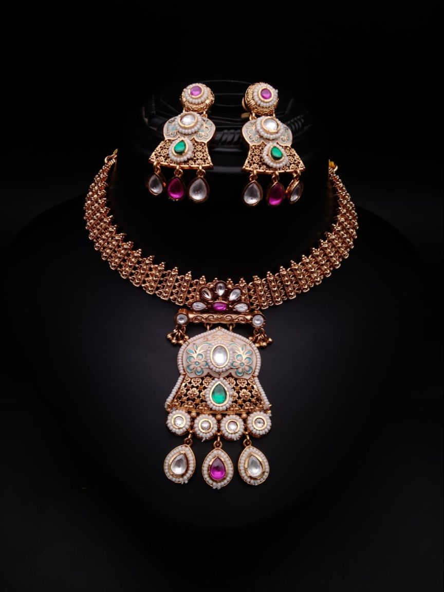 NECKLASE SET IN POLKI (GOLD POLISH) STYLE | DESIGN - 18630