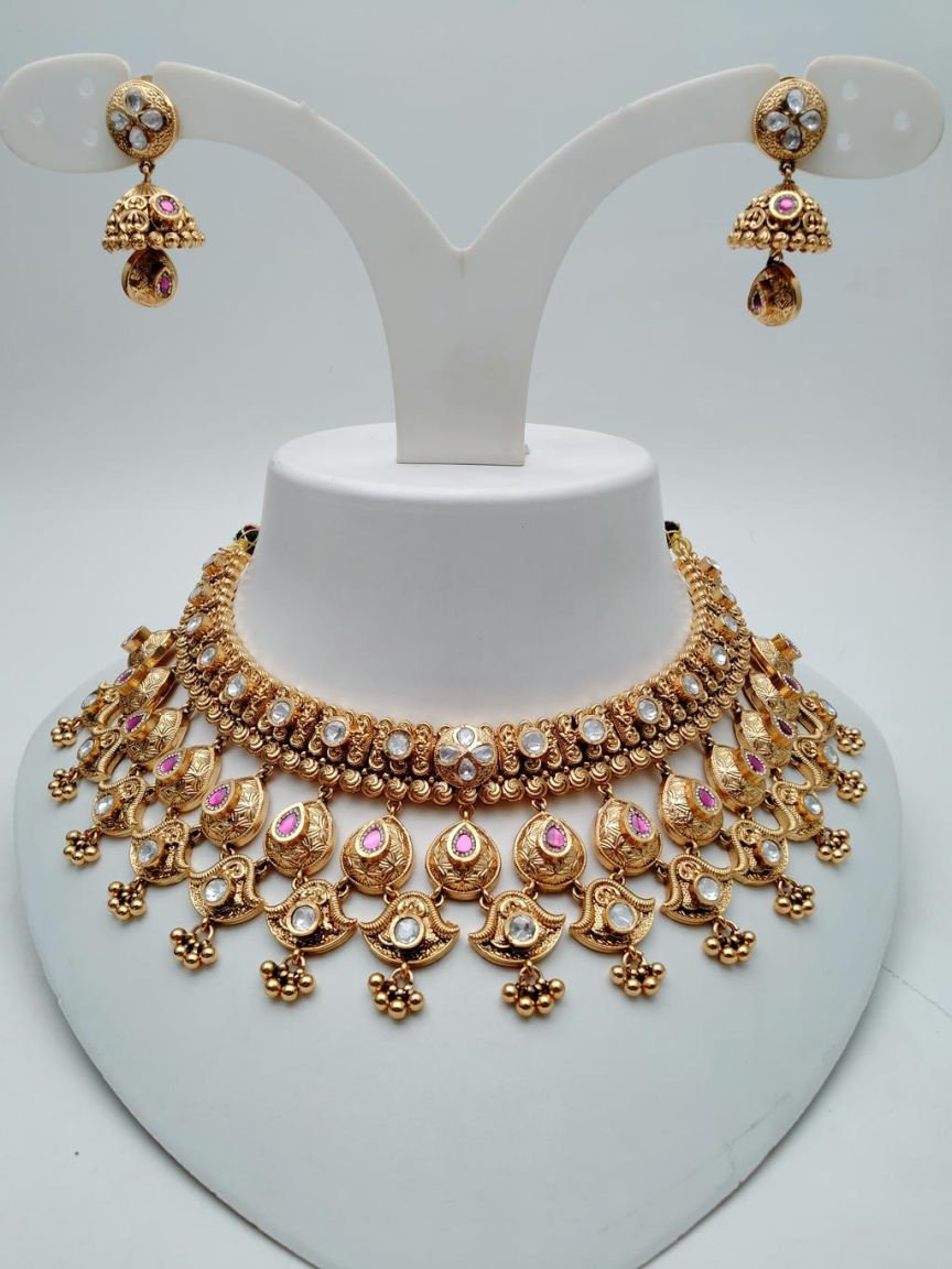 NECKLASE SET IN POLKI (GOLD POLISH) STYLE | DESIGN - 18648