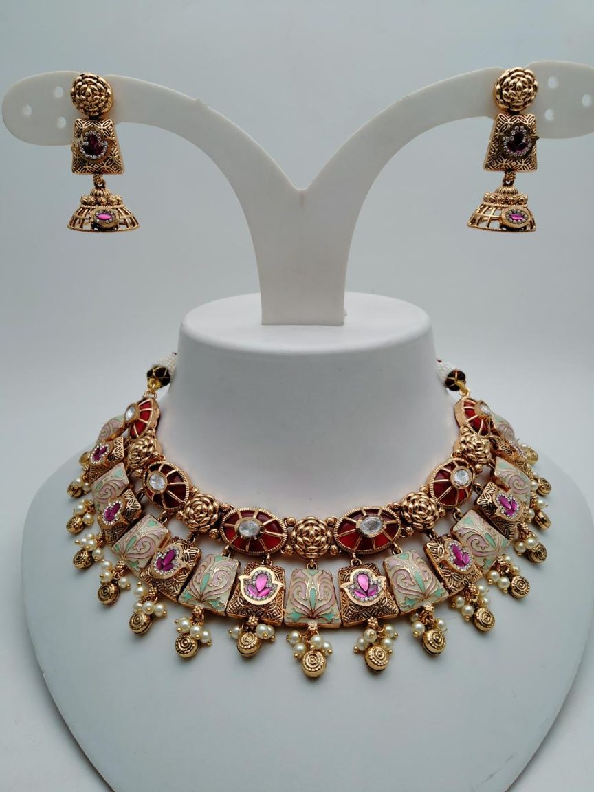 NECKLASE SET IN POLKI (GOLD POLISH) STYLE | DESIGN - 18662