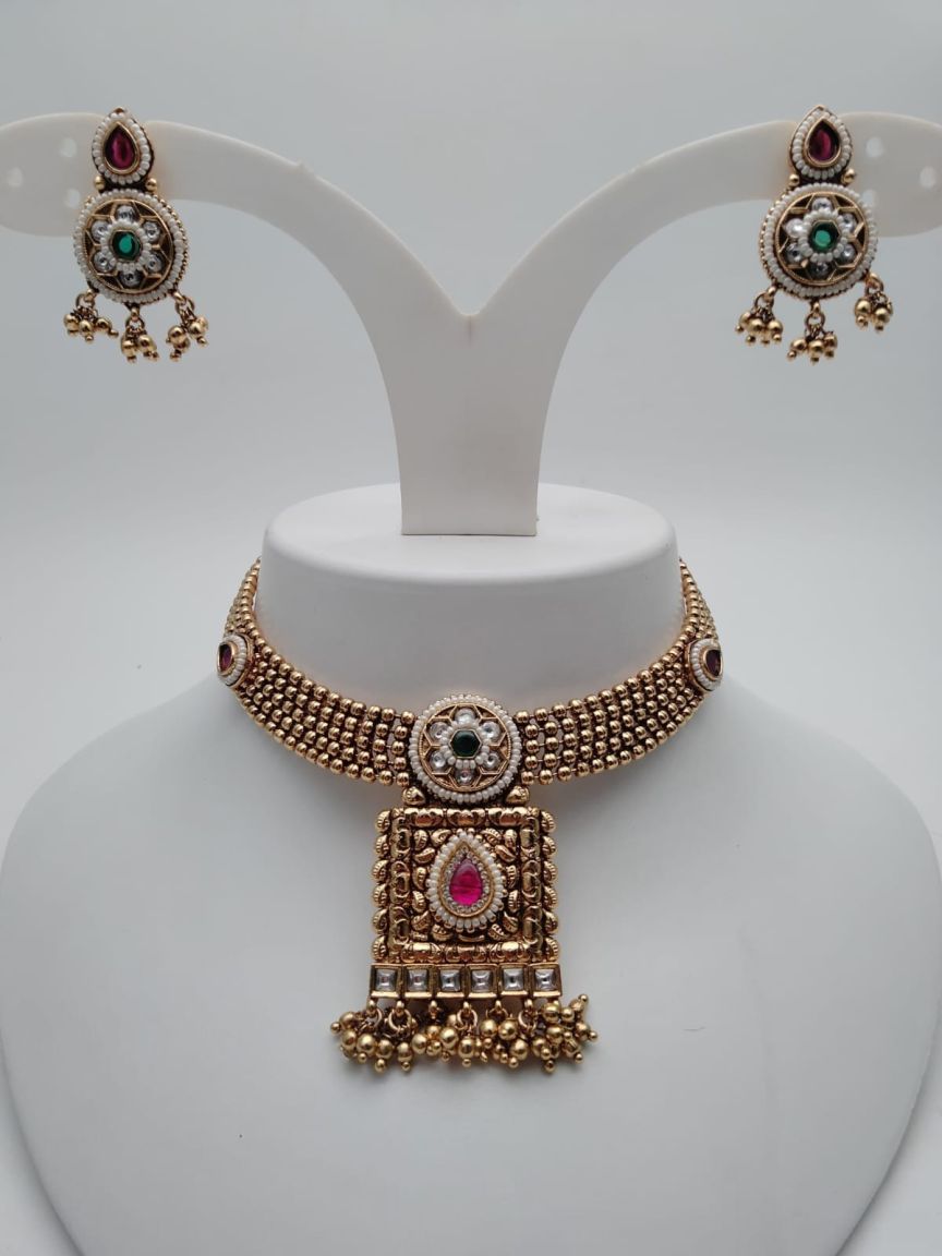 NECKLASE SET IN POLKI (GOLD POLISH) STYLE | DESIGN - 18664