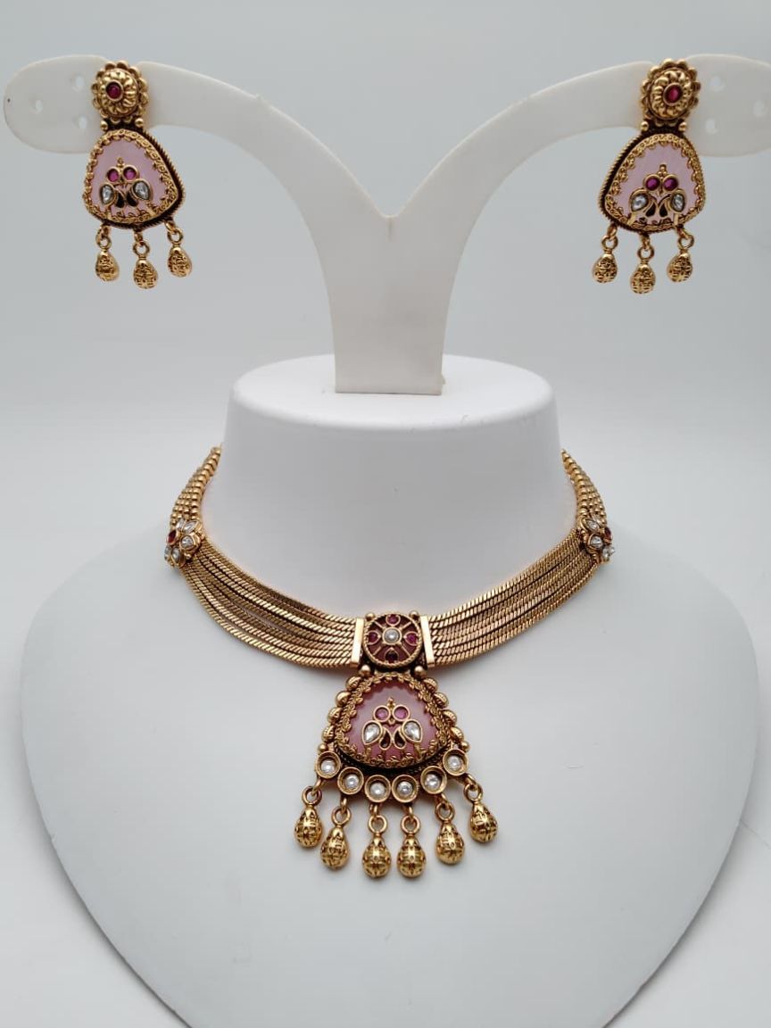 NECKLASE SET IN POLKI (GOLD POLISH) STYLE | DESIGN - 18703