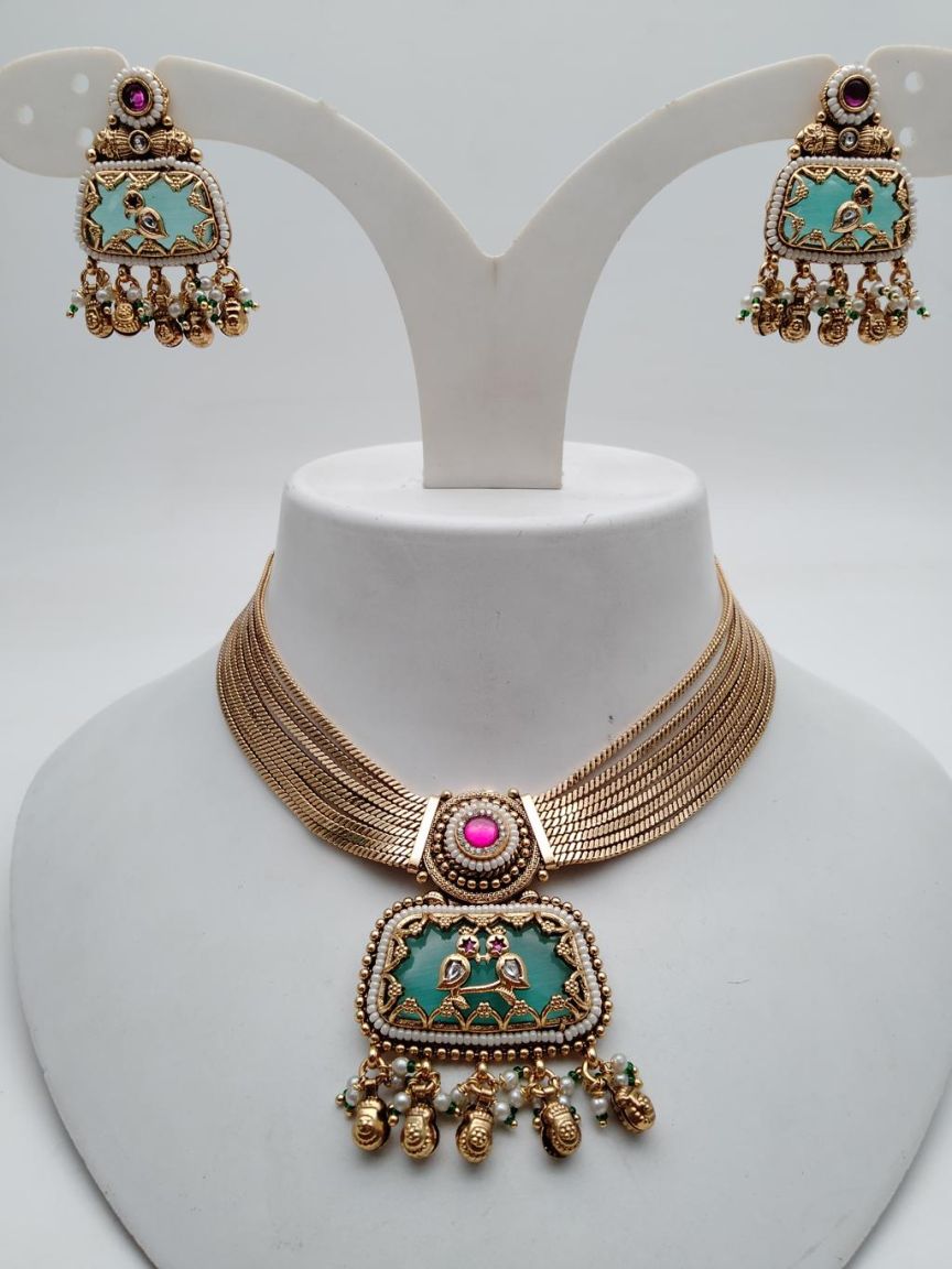 NECKLASE SET IN POLKI (GOLD POLISH) STYLE | DESIGN - 18715