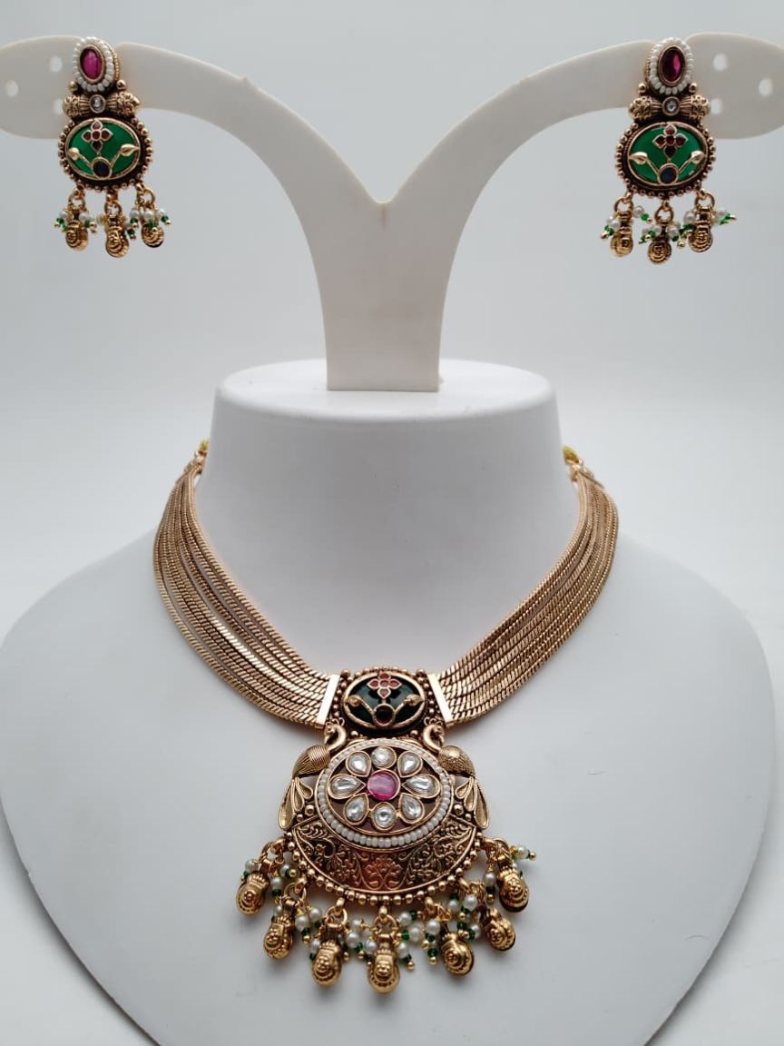 NECKLASE SET IN POLKI (GOLD POLISH) STYLE | DESIGN - 18737