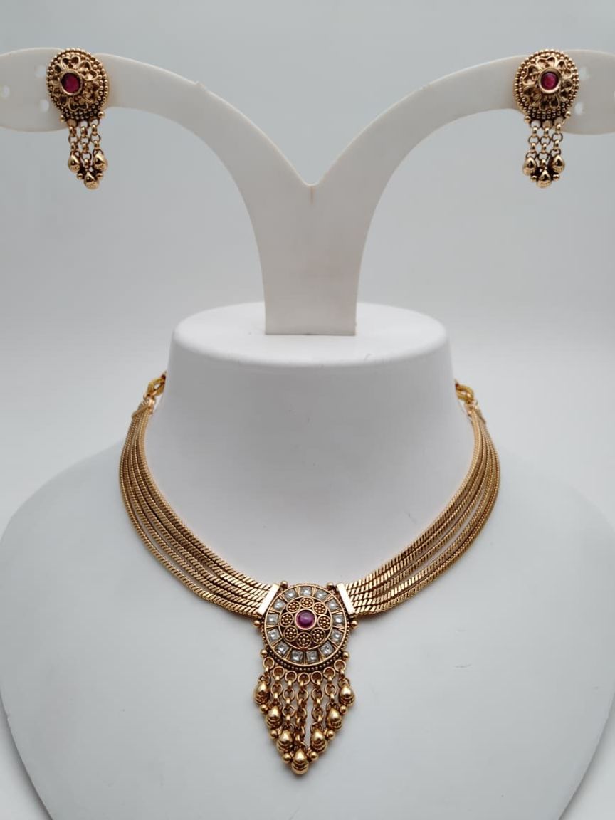 NECKLASE SET IN POLKI (GOLD POLISH) STYLE | DESIGN - 18739