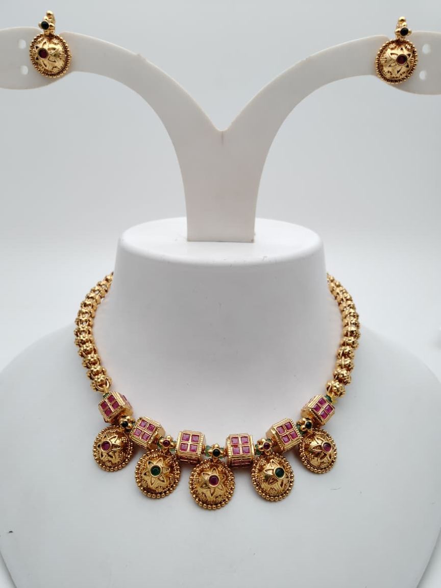 polki-necklace_set-NSP18757RGRRJ