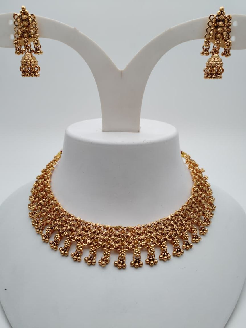 NECKLASE SET IN POLKI (GOLD POLISH) STYLE | DESIGN - 18761