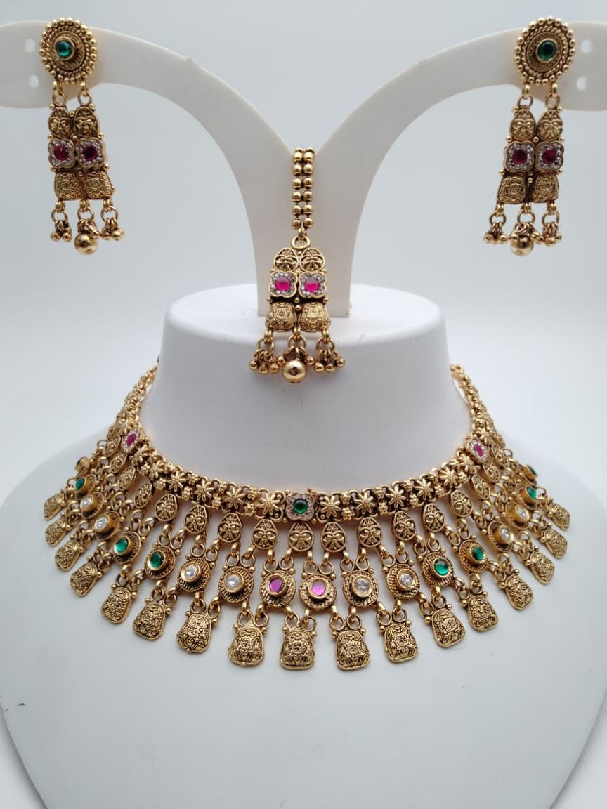 NECKLASE SET IN POLKI (GOLD POLISH) STYLE | DESIGN - 18764