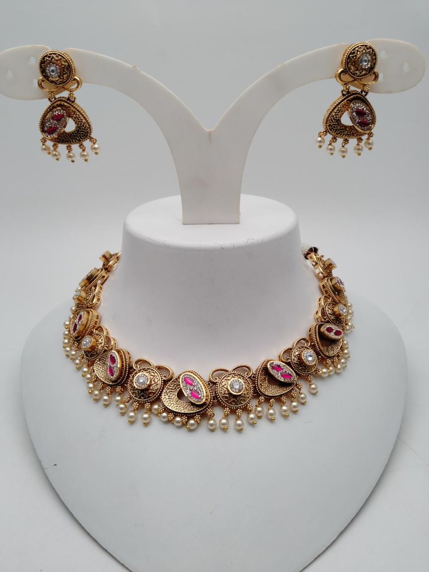 NECKLASE SET IN POLKI (GOLD POLISH) STYLE | DESIGN - 18798