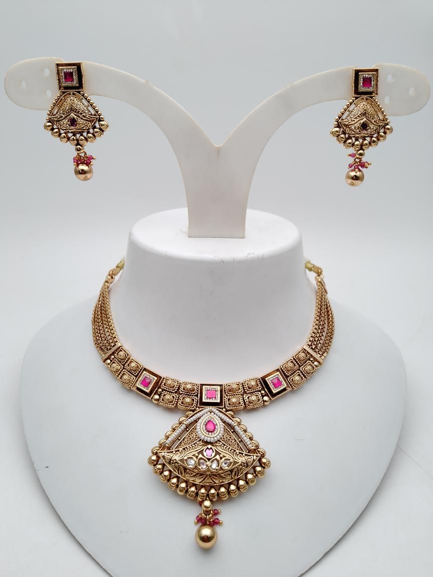 NECKLASE SET IN POLKI (GOLD POLISH) STYLE | DESIGN - 18837