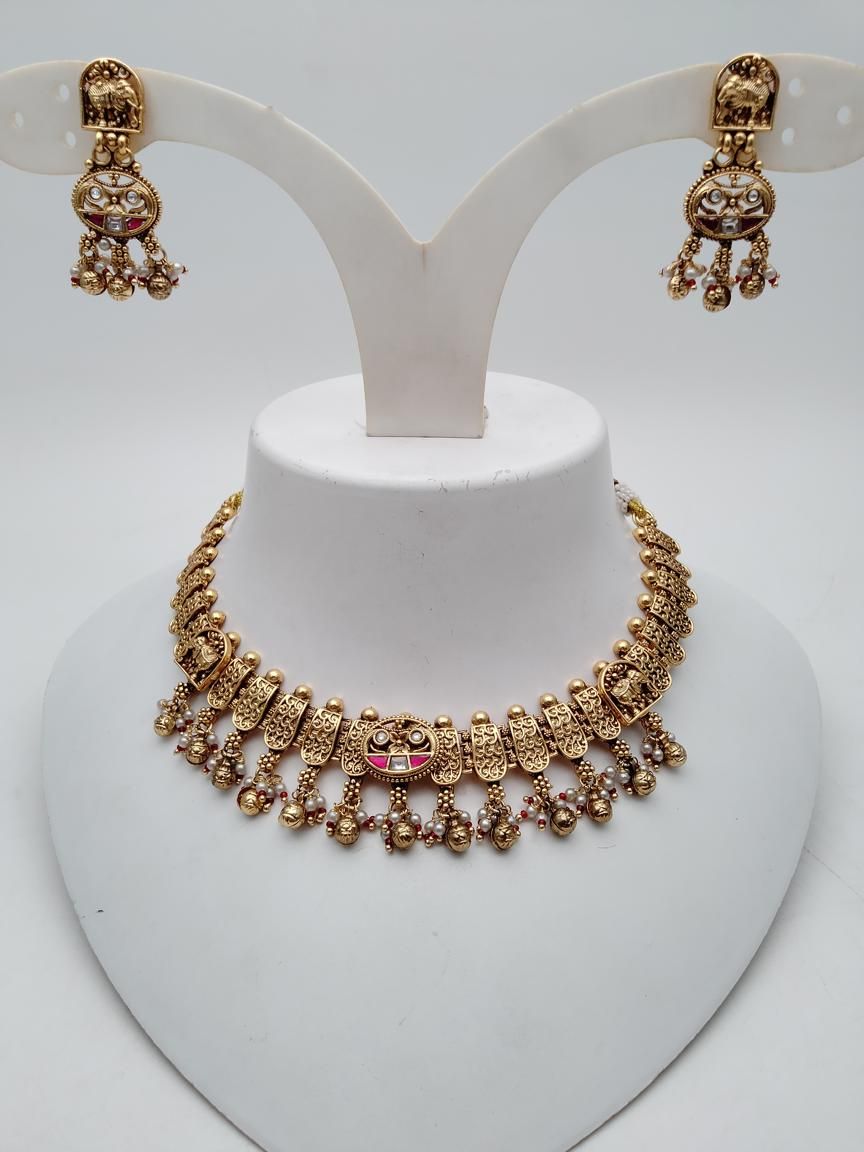 NECKLASE SET IN POLKI (GOLD POLISH) STYLE | DESIGN - 18843