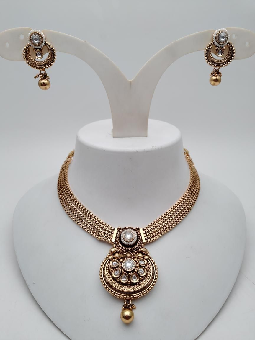 NECKLASE SET IN POLKI (GOLD POLISH) STYLE | DESIGN - 18853