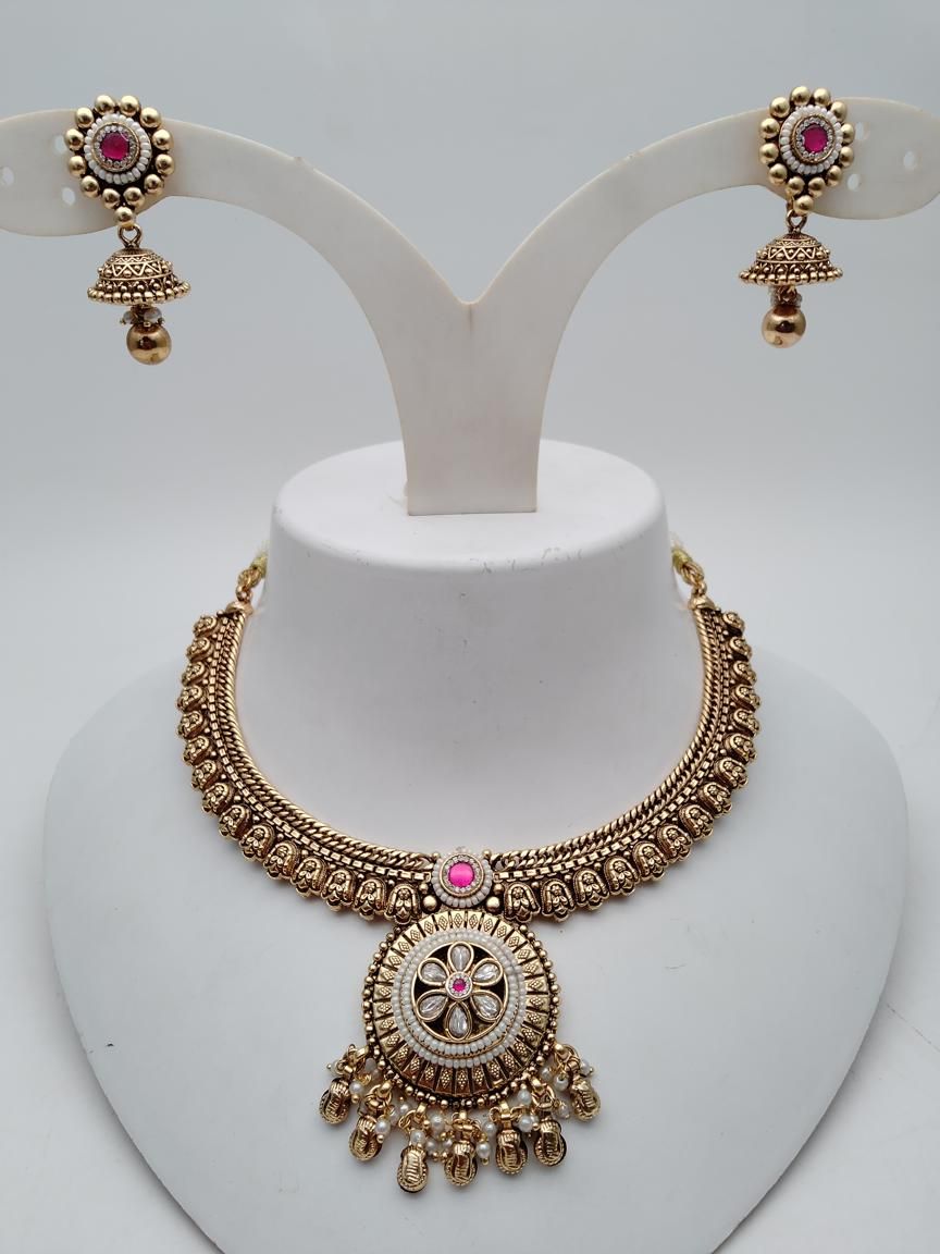 NECKLASE SET IN POLKI (GOLD POLISH) STYLE | DESIGN - 18854
