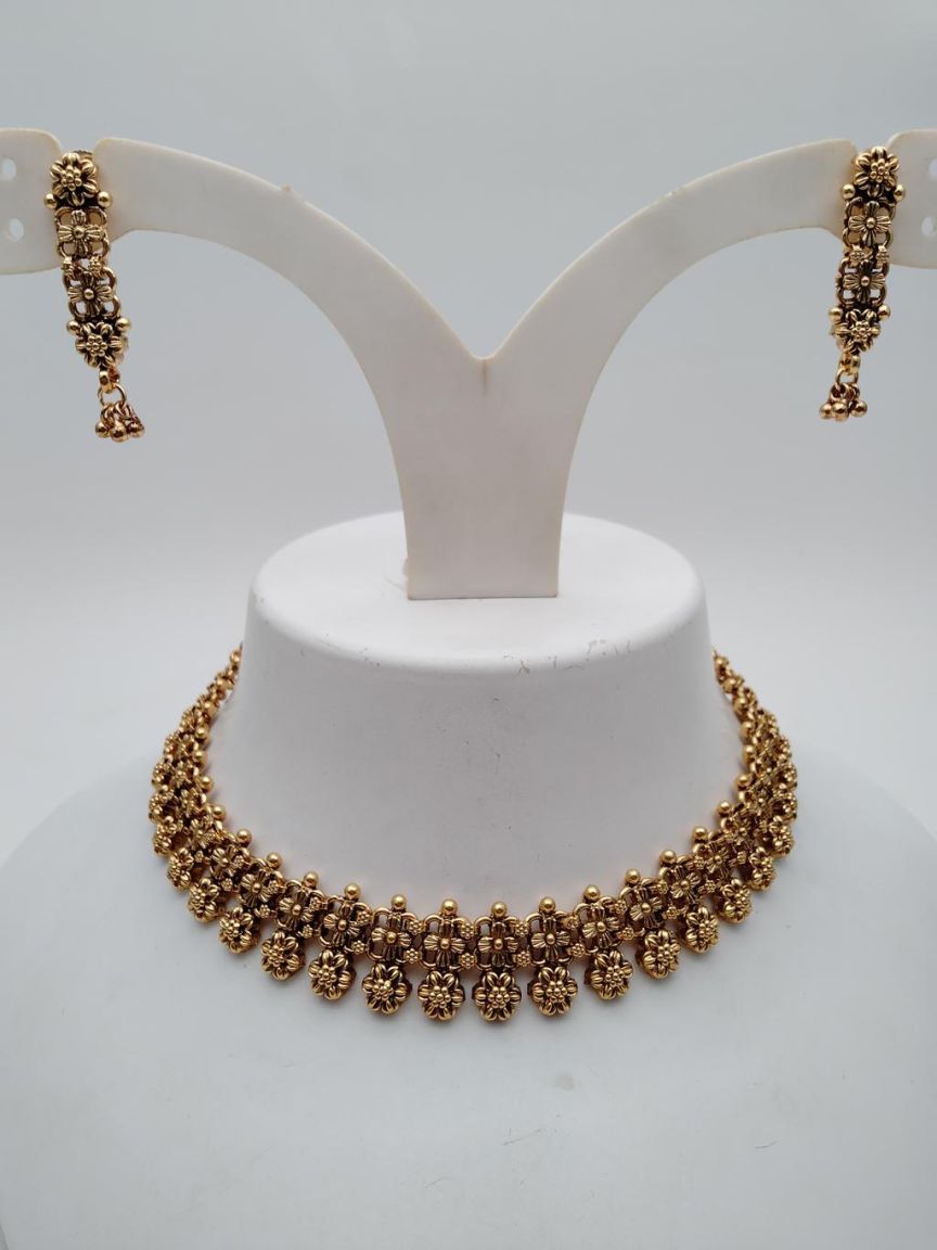 NECKLASE SET IN POLKI (GOLD POLISH) STYLE | DESIGN - 18871