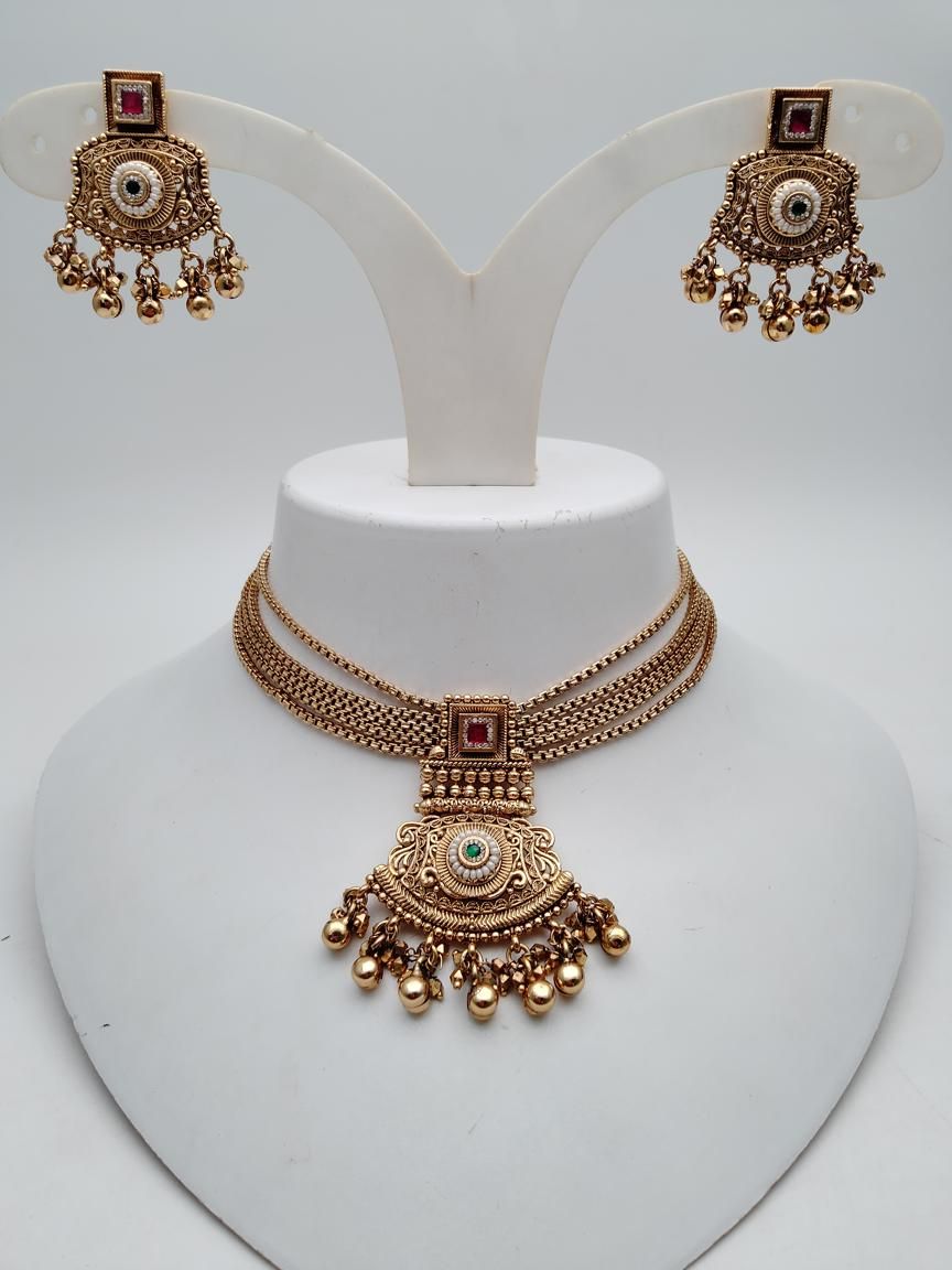 NECKLASE SET IN POLKI (GOLD POLISH) STYLE | DESIGN - 18894