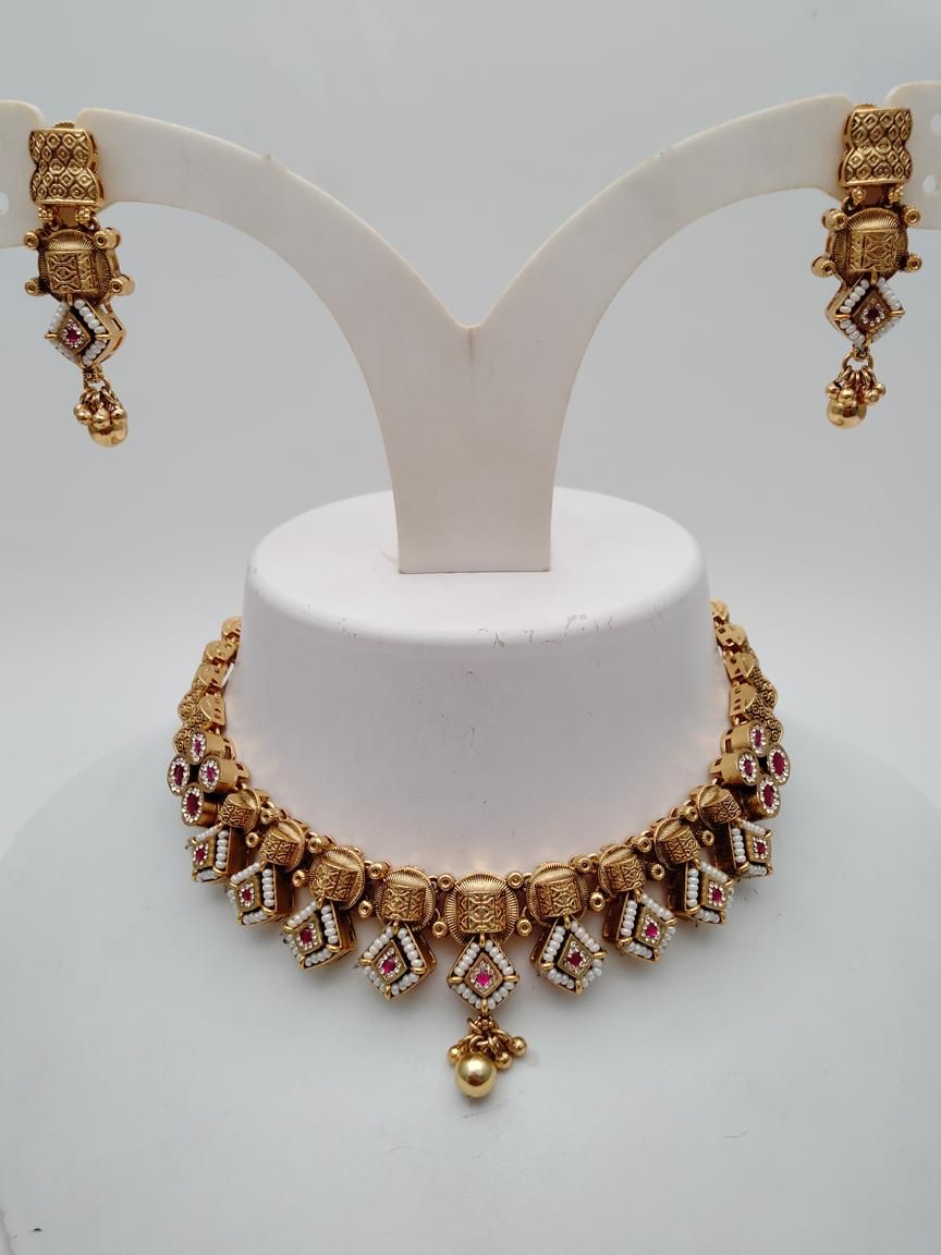 NECKLASE SET IN POLKI (GOLD POLISH) STYLE | DESIGN - 18902