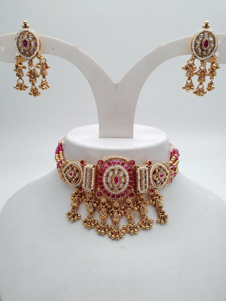 PIROI CHOKER IN POLKI (GOLD POLISH) STYLE | DESIGN - 48518