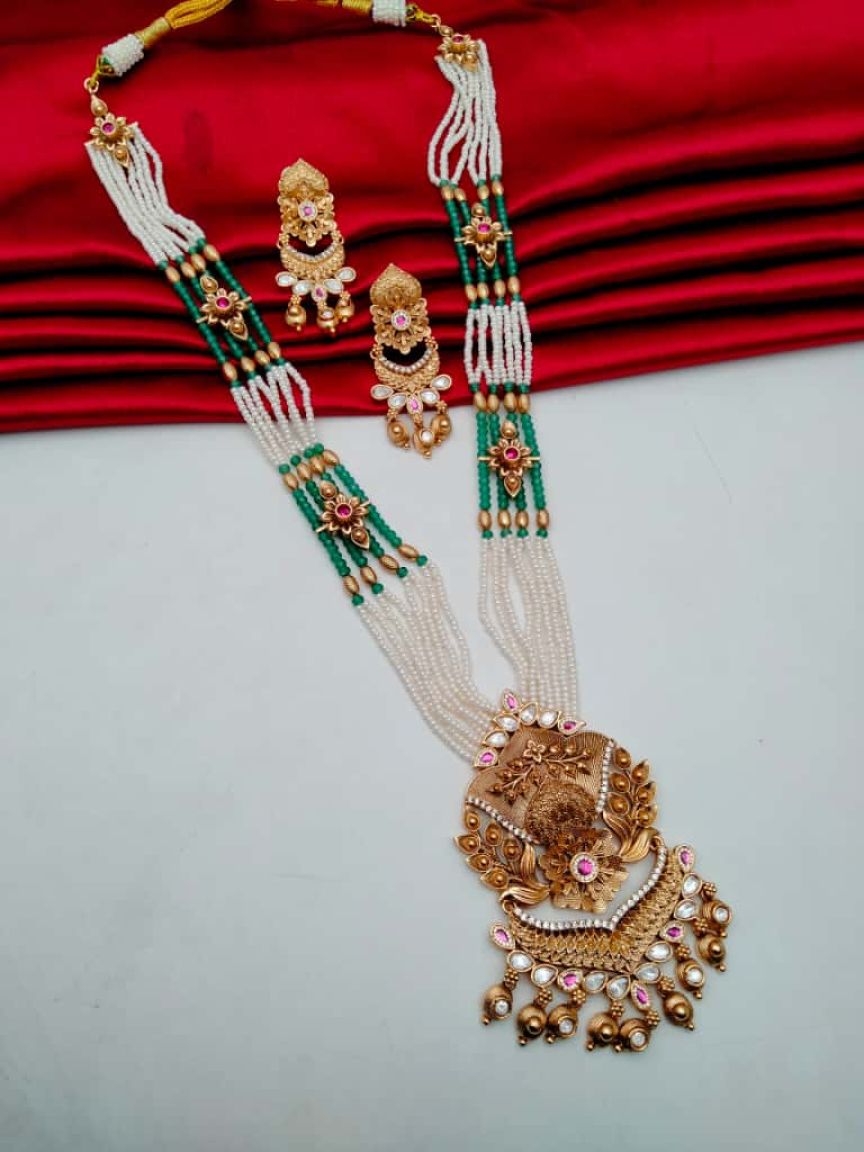PIROI LONG SET IN POLKI (GOLD POLISH) STYLE | DESIGN - 38002