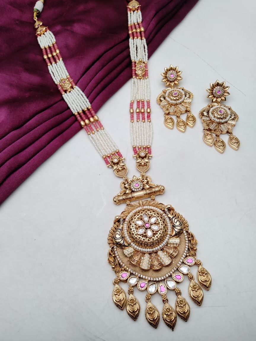 PIROI LONG SET IN POLKI (GOLD POLISH) STYLE | DESIGN - 38017