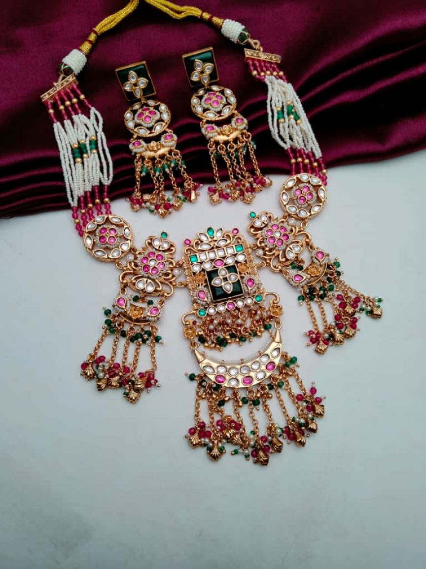 PIROI NECKLACE IN POLKI (GOLD POLISH) STYLE | DESIGN - 31526