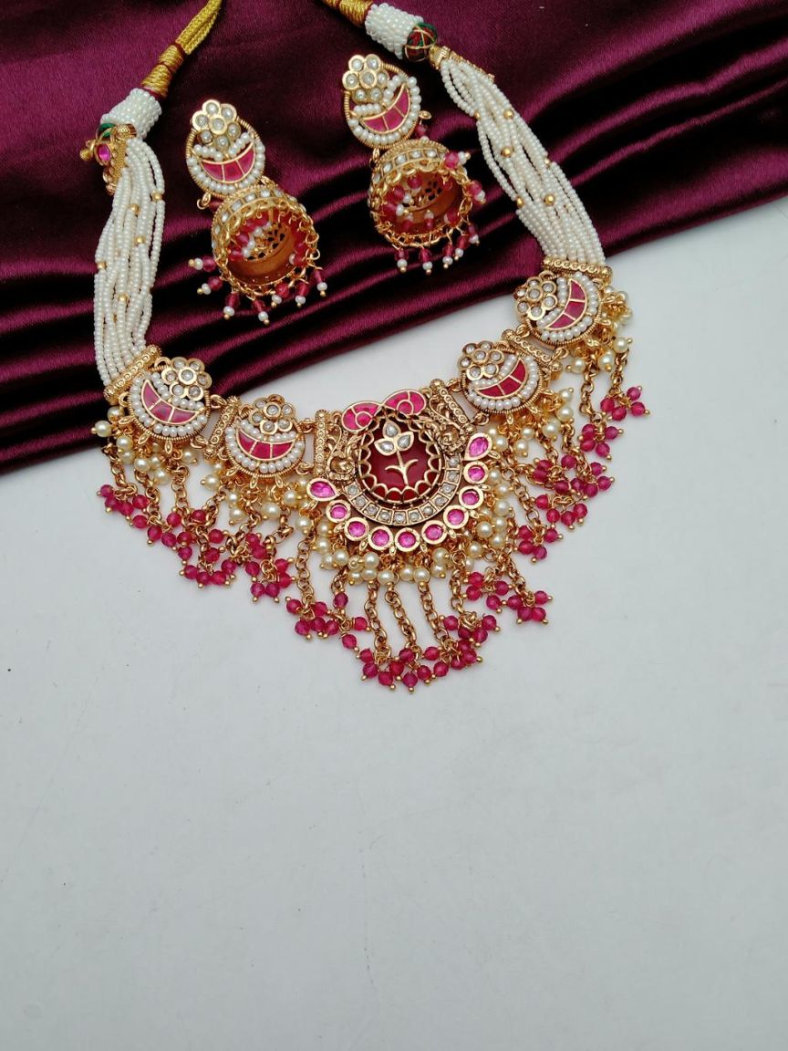 PIROI NECKLACE IN POLKI (GOLD POLISH) STYLE | DESIGN - 31535